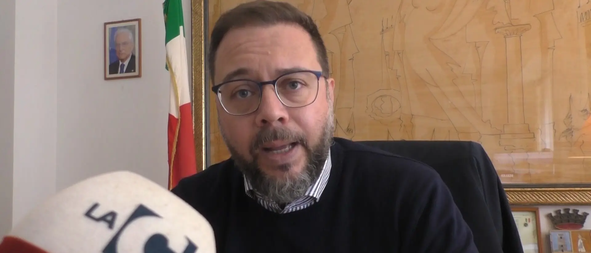 Scalea, in Comune è crisi profonda: sette consiglieri presentano mozione di sfiducia