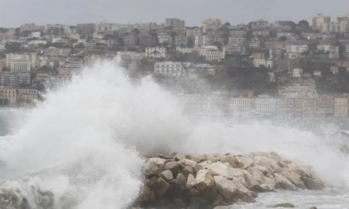 Meteo, raffiche di vento da Nord a Sud: cosa ci aspetta in Italia