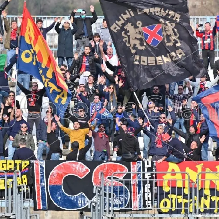 Como-Cosenza, altri mille tifosi in trasferta al seguito dei Lupi. Il dato definitivo