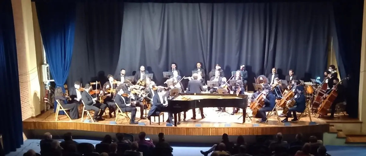 L’Orchestra sinfonica di Cosenza incanta il “Troisi” di Morano Calabro