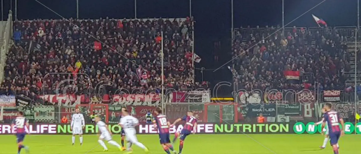 Crotone-Cosenza, ecco quanti saranno i tifosi dei lupi: dato definitivo