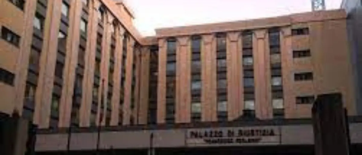 Riciclaggio, ricettazione e droga a Cosenza: il Riesame conferma le misure cautelari