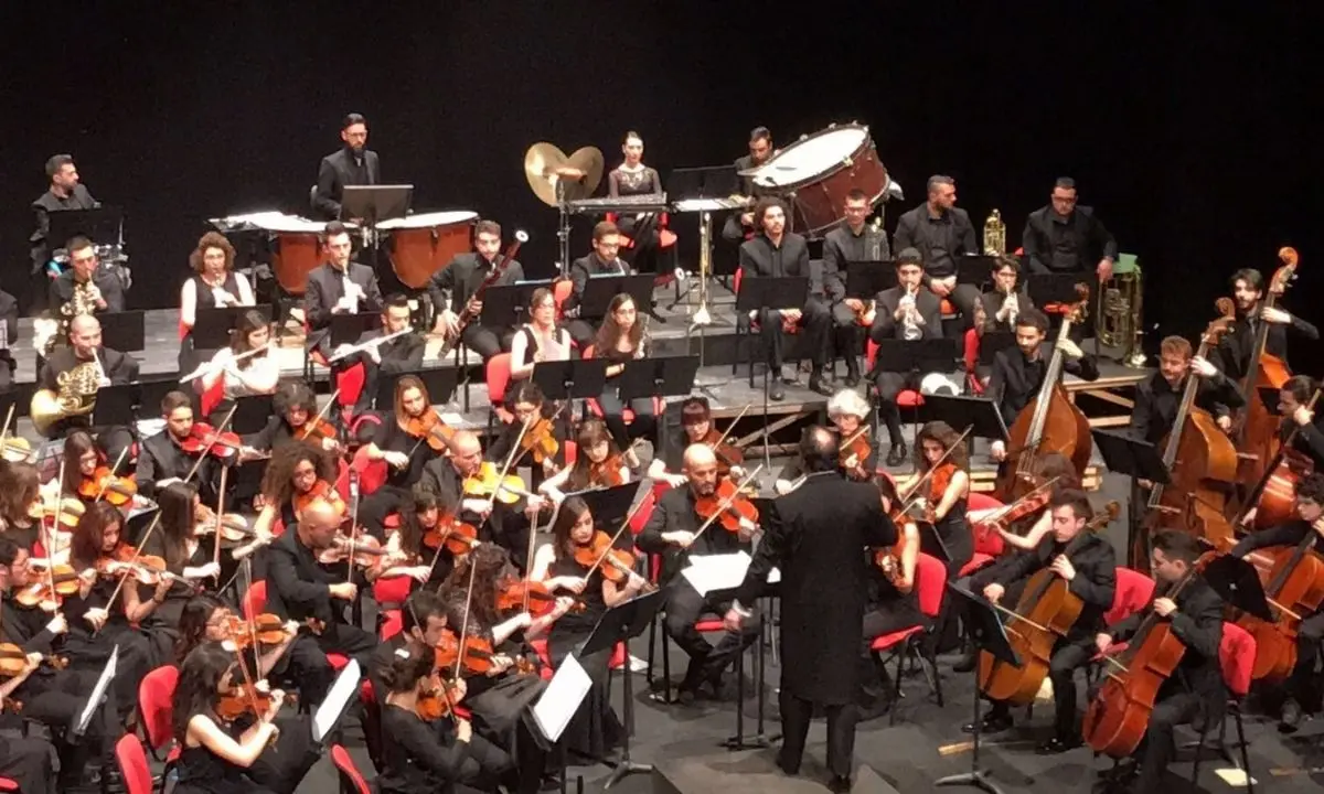 Cosenza, aperta la campagna abbonamenti per la stagione dell'Orchestra Sinfonica Brutia al \"Rendano\"
