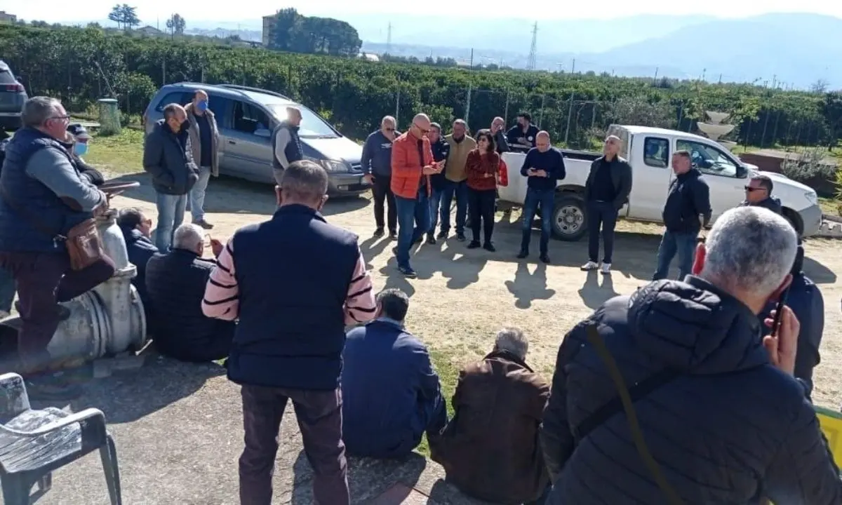 Sibaritide, riesplode la vertenza del consorzio di bonifica: proclamato lo stato di agitazione