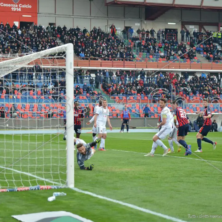 Cosenza-Alessandria, pagelle: Florenzi è decisivo, Vaisanen distratto
