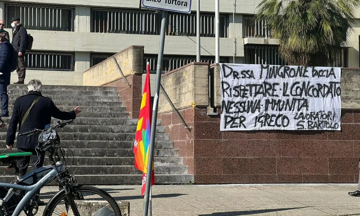 San Bartolo-Misasi, l'Usb: «iGreco viola il concordato preventivo, dossier in tribunale»