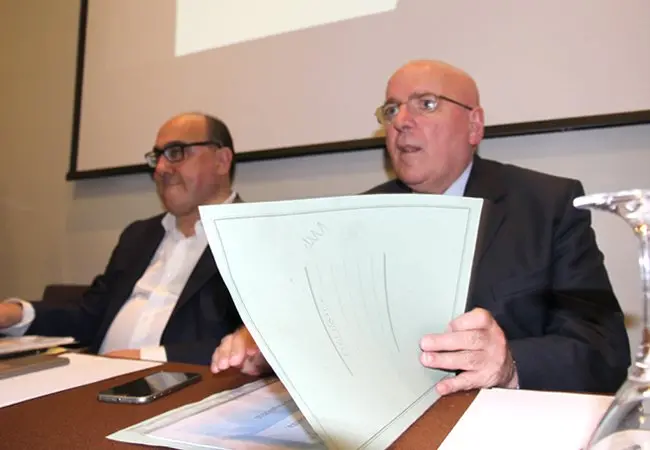 Elezioni in Calabria, Oliverio: «Fisserò la data nel rispetto della legge»