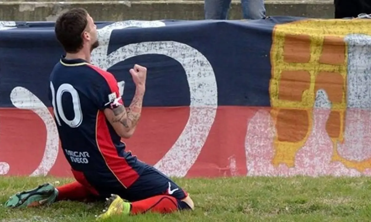 Cosenza-Lecce, di Calderini l'ultimo acuto: il 15 marzo, alla 30^ giornata
