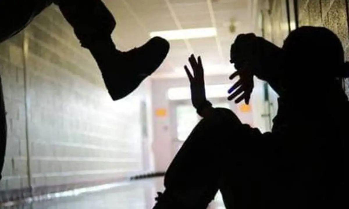 Suicidio del giovane Leonardo, la famiglia accusa: \"Bullismo a scuola, ci sono prove\"