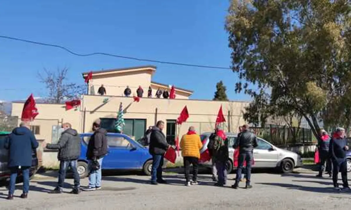 Consorzio di bonifica di Trebisacce: circa 100 ex lavoratori senza Tfr