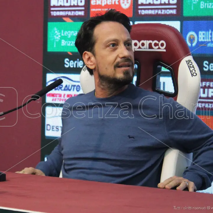 Dipendenti prima licenziati e poi riassunti in appalto: condannata l'azienda del presidente della Reggina