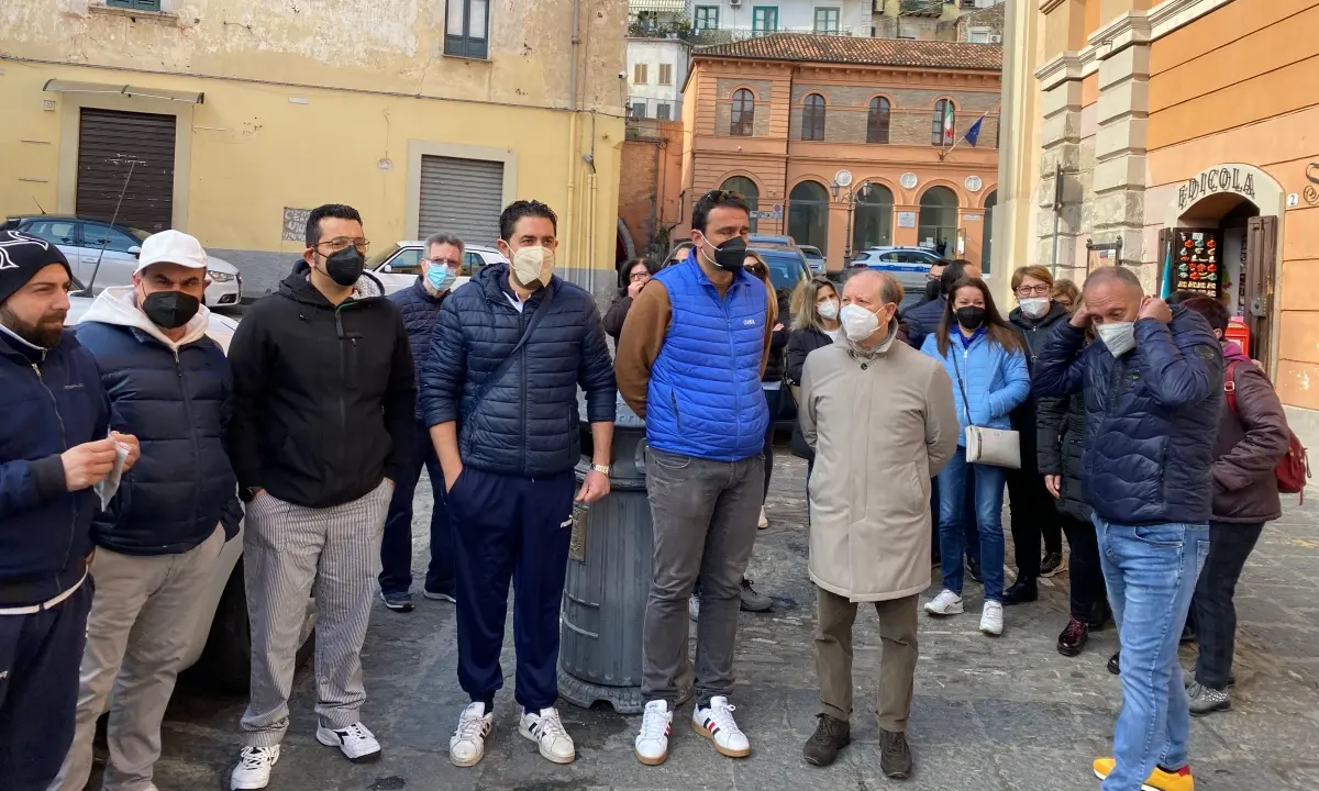 Corigliano Rossano, vertenza refezione scolastica: arriva la convocazione in Prefettura