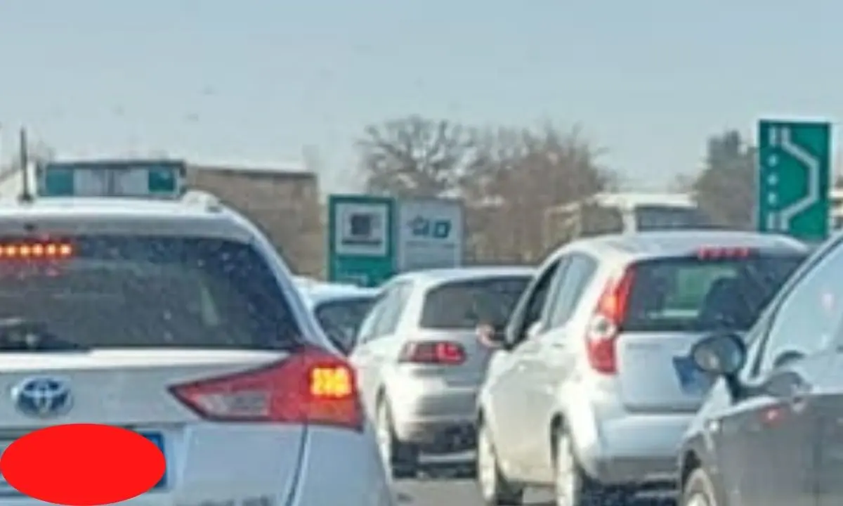 Traffico in tilt tra Montalto Uffugo e Cosenza Nord: oltre 5 chilometri di coda in autostrada