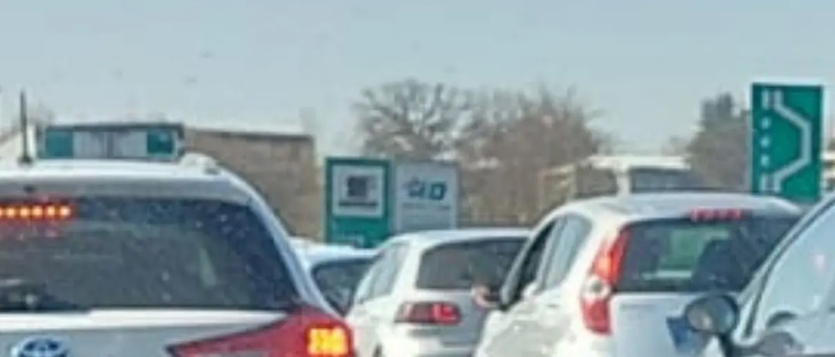 Traffico in tilt tra Montalto Uffugo e Cosenza Nord: oltre 5 chilometri di coda in autostrada