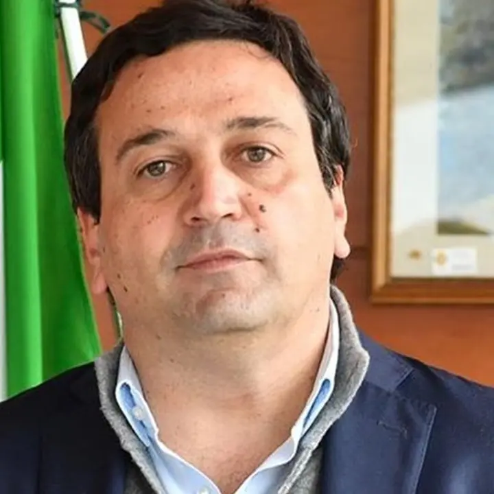 Pendolari calabresi sul piede di guerra, Orsomarso: «Aumenti dovuti alla gestione Oliverio»
