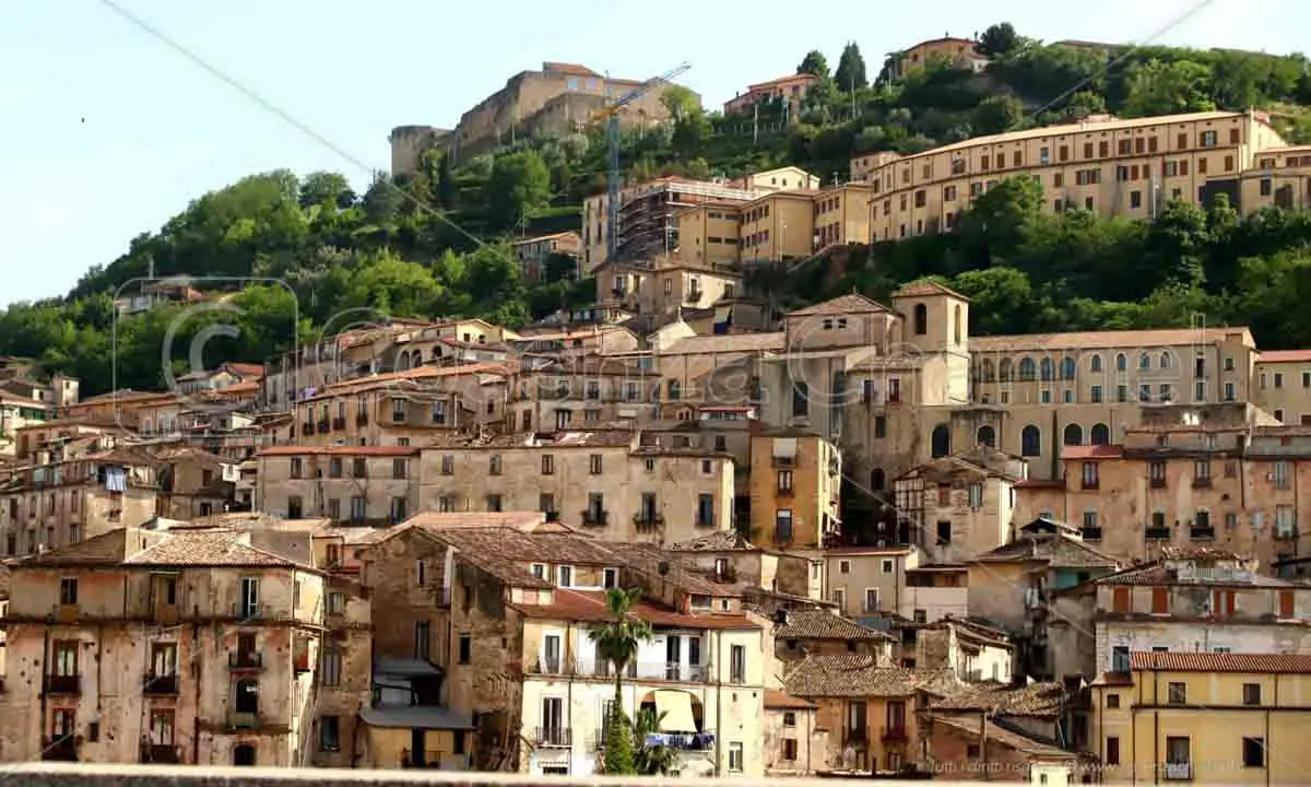 Cosenza, in liquidazione i contributi per i mutuari delle abitazioni in centro storico