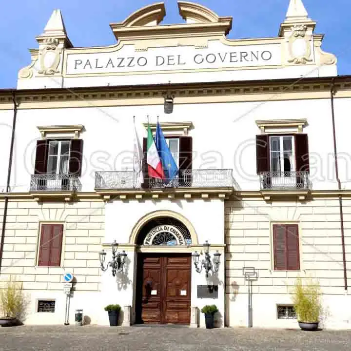 Il Pd Cosenza chiede al Prefetto di intervenire sul bilancio approvato in consiglio provinciale