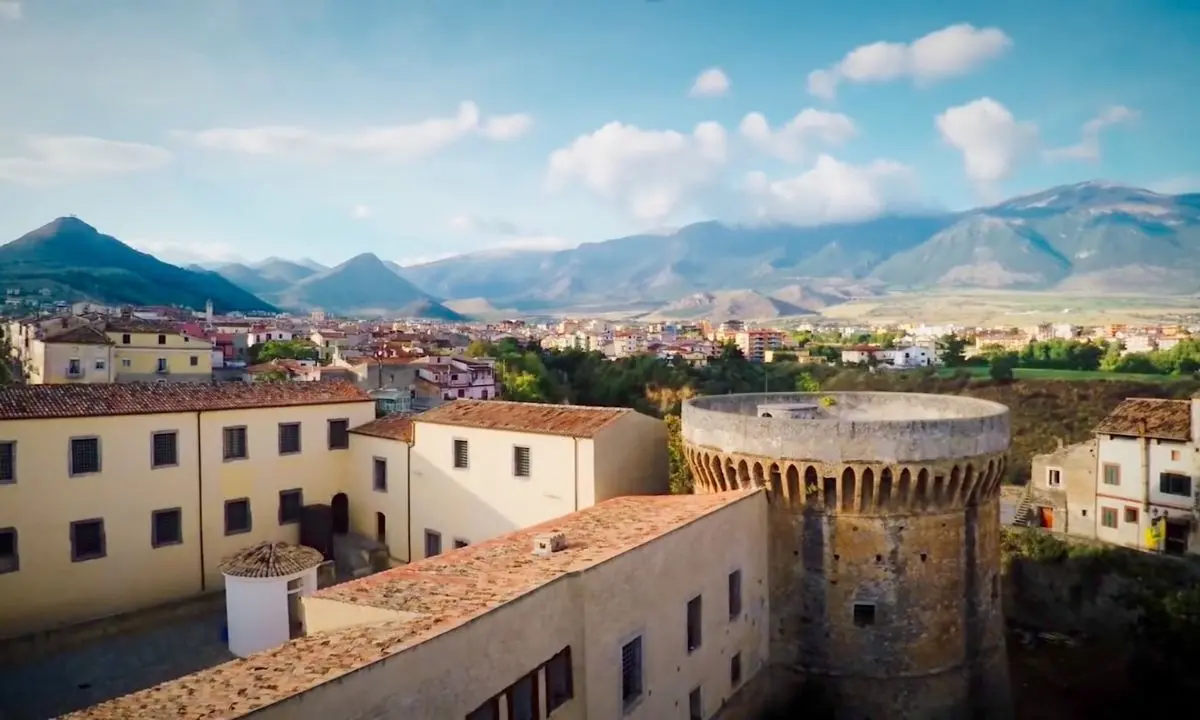 Castrovillari verso il 50esimo di AVSI ed il Centenario della nascita di Giussani