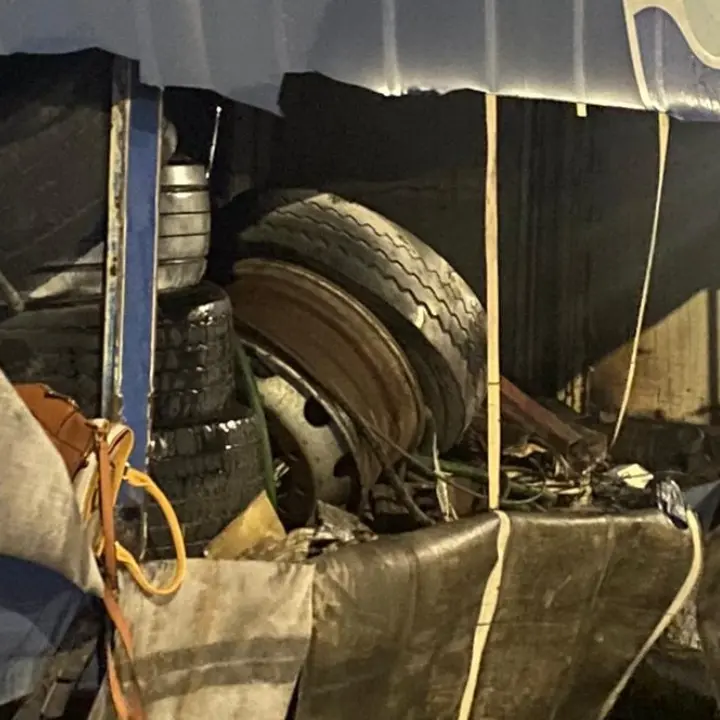 Corigliano Rossano, in fiamme Eurocargo: 33enne sottratto dal fuoco e salvato dalla morte