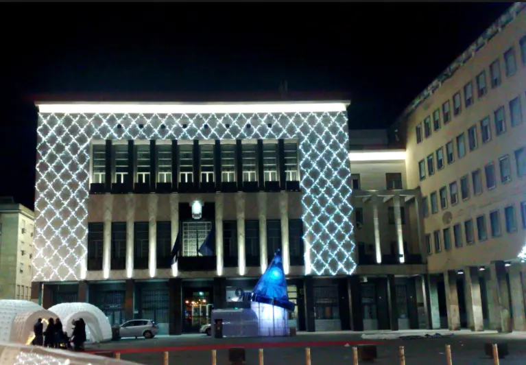L'INCHIESTA | Palazzo dei Bruzi, cottimo e abbondante