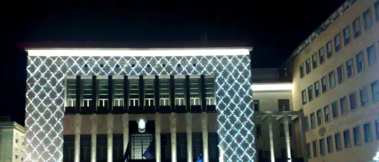 L'INCHIESTA | Palazzo dei Bruzi, cottimo e abbondante