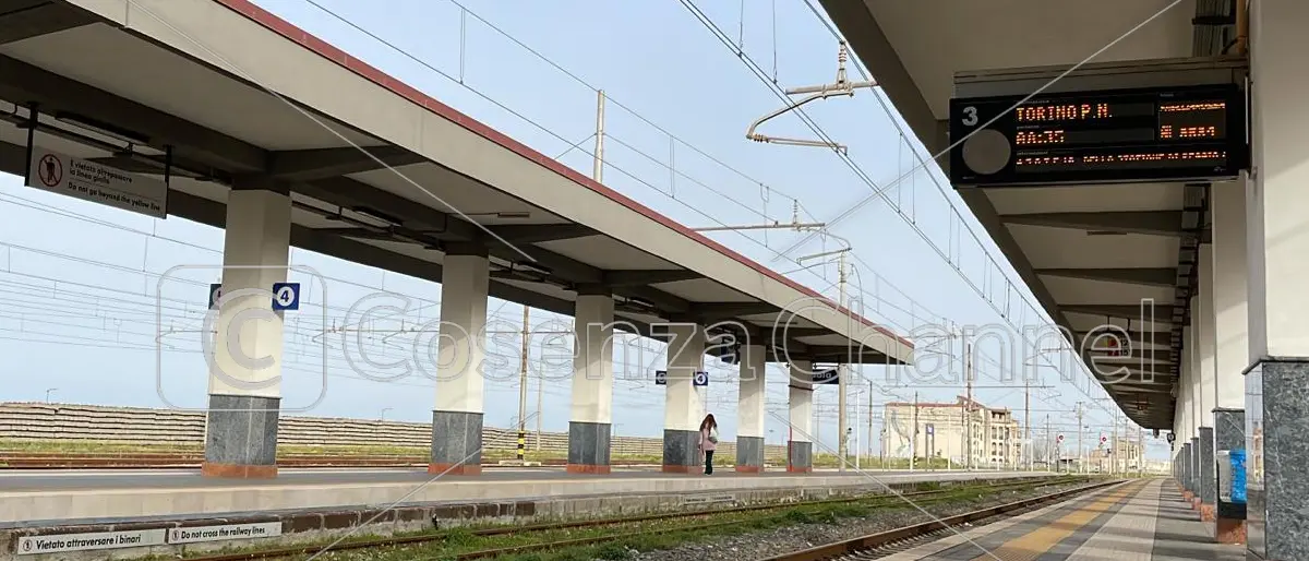 La marijuana dei nigeriani viaggiava sui treni regionali calabresi