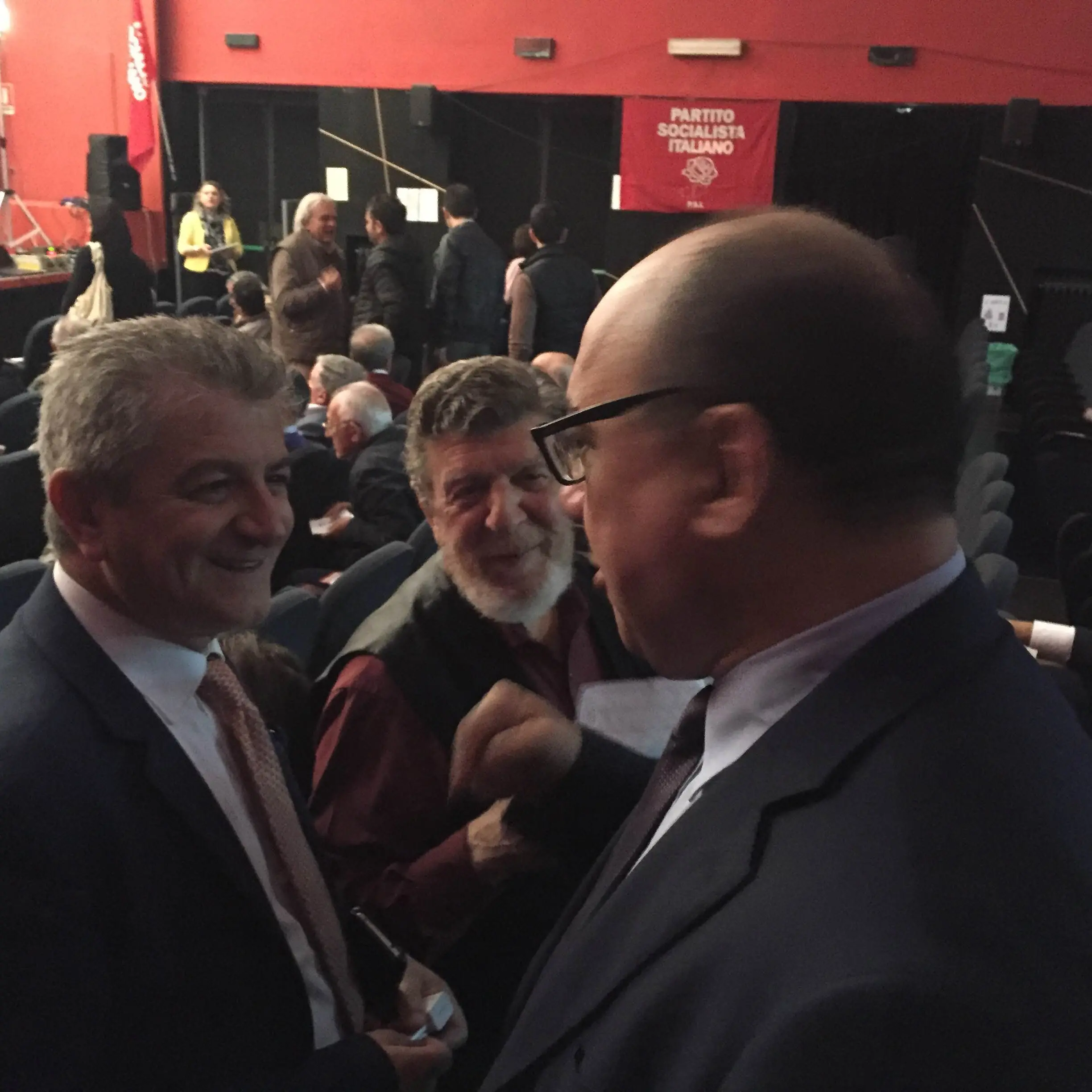 Incarnato replica ad Occhiuto: «Solo il 35% dei cittadini di Cosenza paga la tariffa»