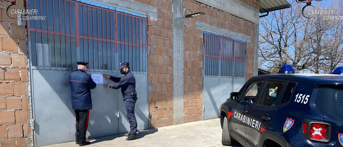 Rota Greca, scoperta autofficina abusiva. Scatta il sequestro