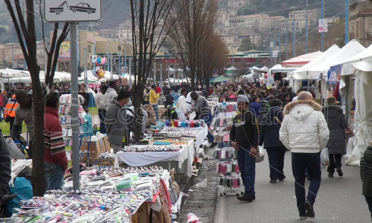 Cosenza, scuole chiuse per la Fiera di San Giuseppe