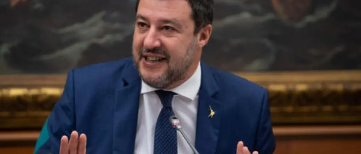 Salvini: «E' il momento di tagliare le tasse, serve pace fiscale»