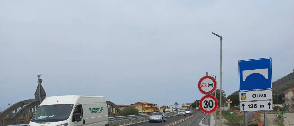 Riaperto al traffico il viadotto \"Oliva\" sulla Ss18 \"Tirrena Inferiore\"