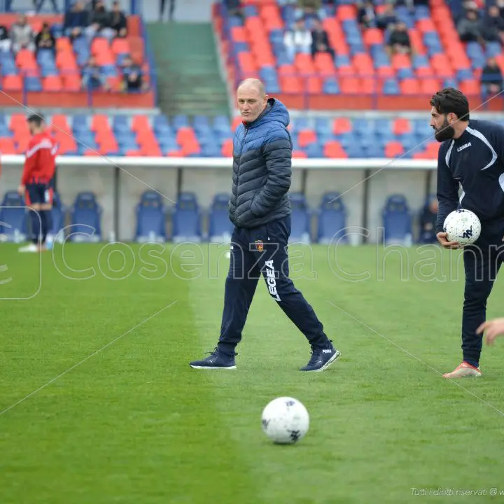 Bisoli ai tifosi: «Farò di tutto per portare il Cosenza ai play-out»