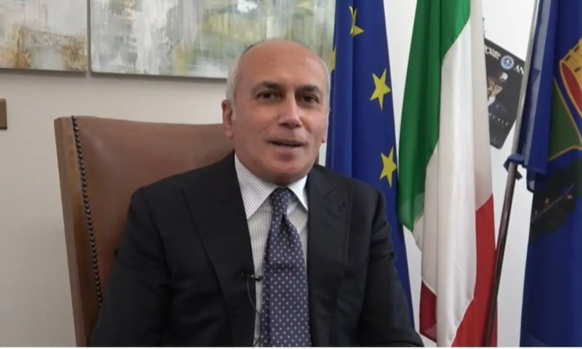 Impianti di irrigazione del verde pubblico, il sindaco di Cosenza: «Saranno ripristinati»