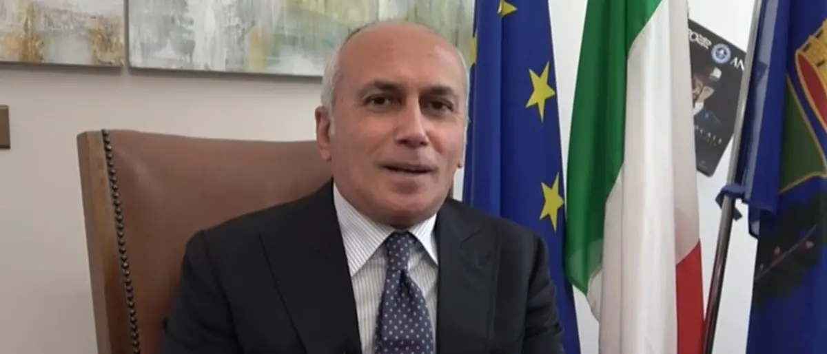 Impianti di irrigazione del verde pubblico, il sindaco di Cosenza: «Saranno ripristinati»