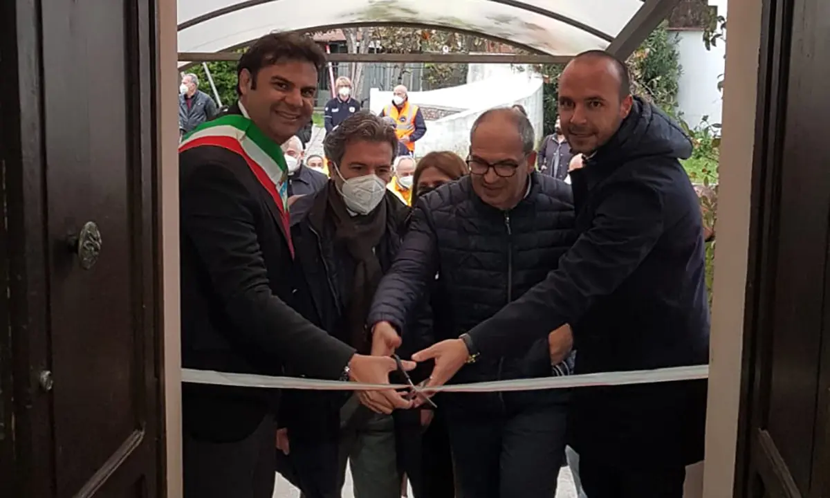 Mendicino, taglio del nastro per la casa dei volontari di protezione civile