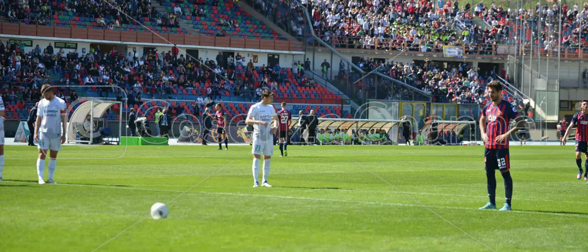 Larrivey ribalta il Pordenone: il Cosenza si prende i tre punti e \"vede\" l'Alessandria