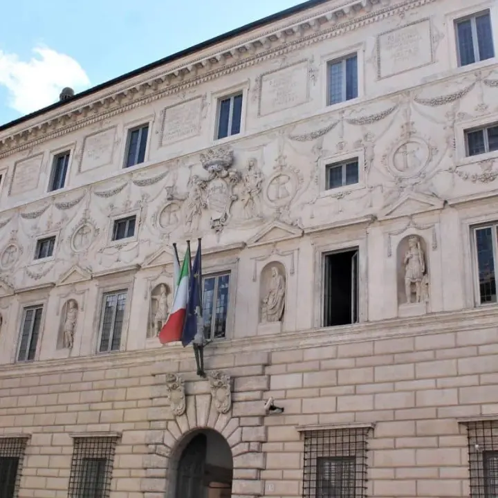 Vince il concorso ma non le viene applicata la legge 104, il Consiglio di Stato dà ragione a una ragazza cosentina