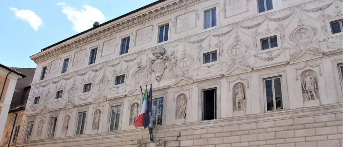 Vince il concorso ma non le viene applicata la legge 104, il Consiglio di Stato dà ragione a una ragazza cosentina