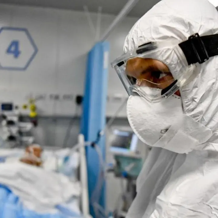 Covid Cosenza, quasi 1.400 nuovi contagi in tutta la provincia e sette decessi in Calabria