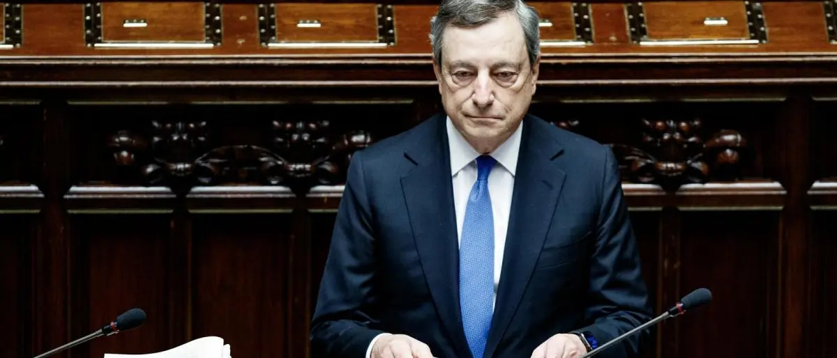 Draghi alla Camera: «Armi servono all'Ucraina per difendersi da Russia»
