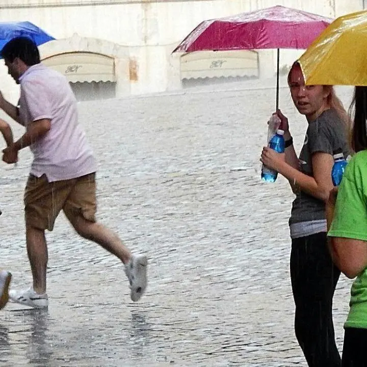 Meteo Cosenza, addio mezze maniche: dal week end cambia tutto