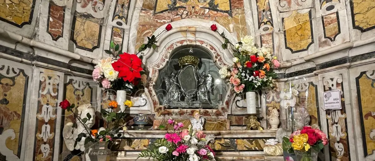 I sentieri della fede, a Cerchiara di Calabria un Santuario incastonato nella roccia