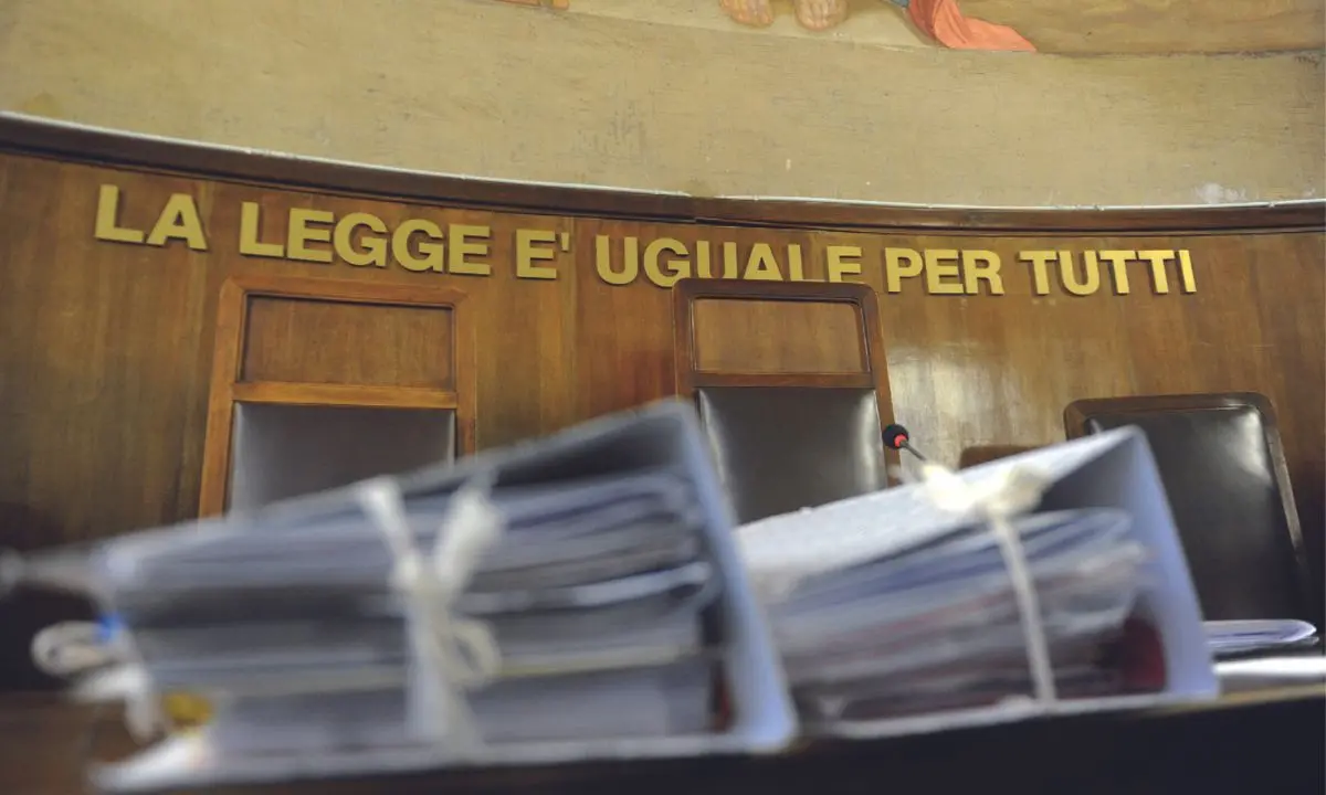 Il pentito Ivan Barone: «Ecco gli accordi prima e dopo il 2019 tra italiani e \"zingari\"»
