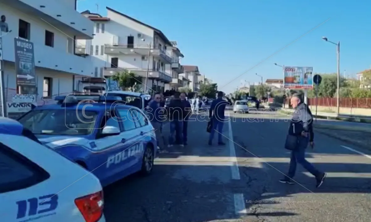 Trebisacce, i lavoratori del Consorzio di bonifica bloccano la 106