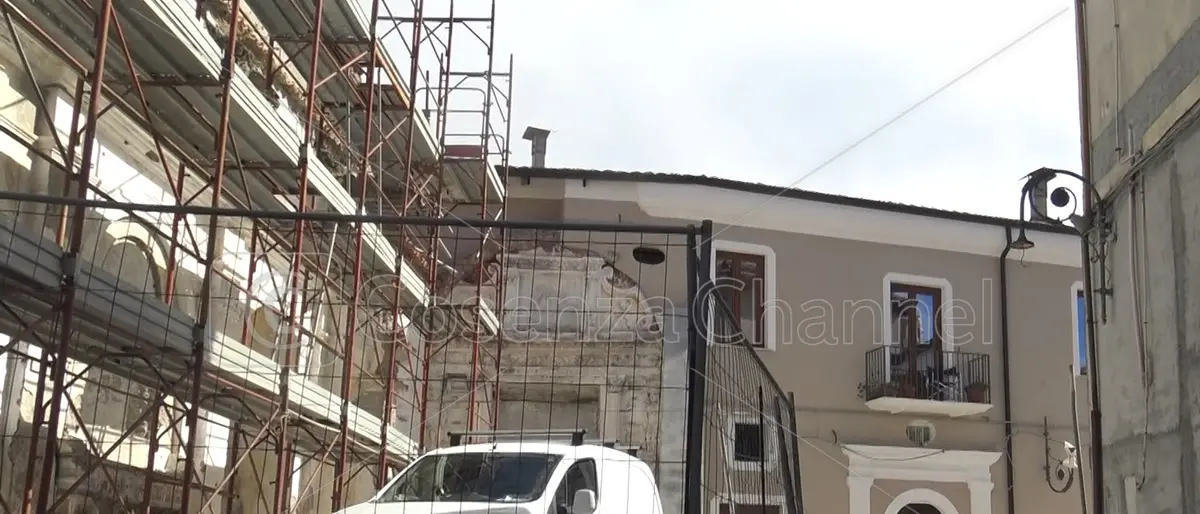 IL REPORTAGE | Mormanno dieci anni dopo il terremoto: chi è andato, chi è rimasto e chi ancora aspetta di tornare a casa | VIDEO