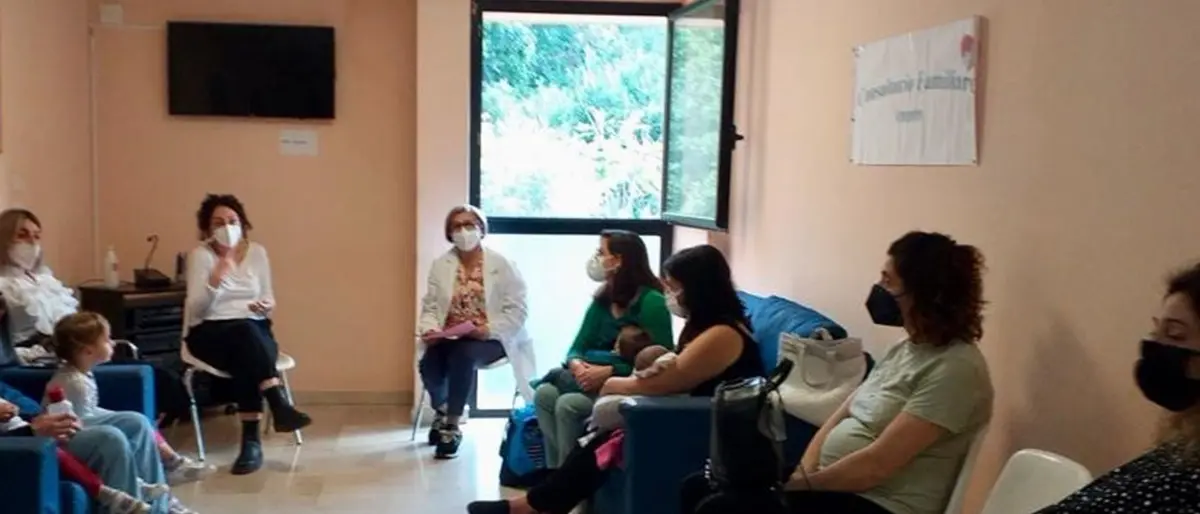 Amantea, al consultorio un incontro per promuovere l'importanza dell'allattamento al seno
