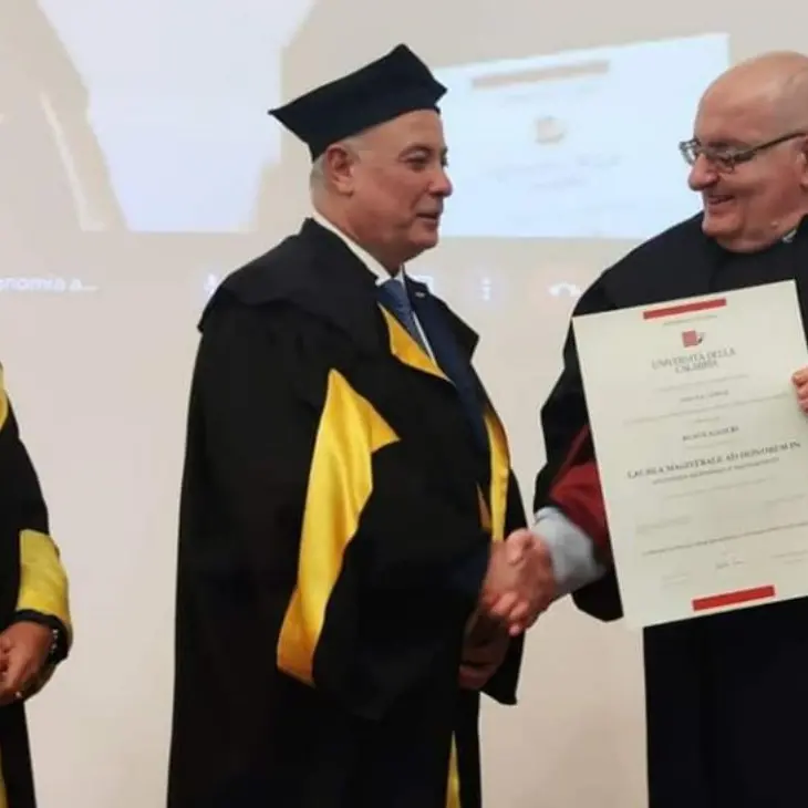 Laurea honoris causa all'imprenditore Klaus Algieri: cerimonia all'Unical