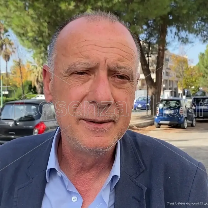 Rende, Ziccarelli punge i \"dimissionandi\": «Commedia che non fa ridere»