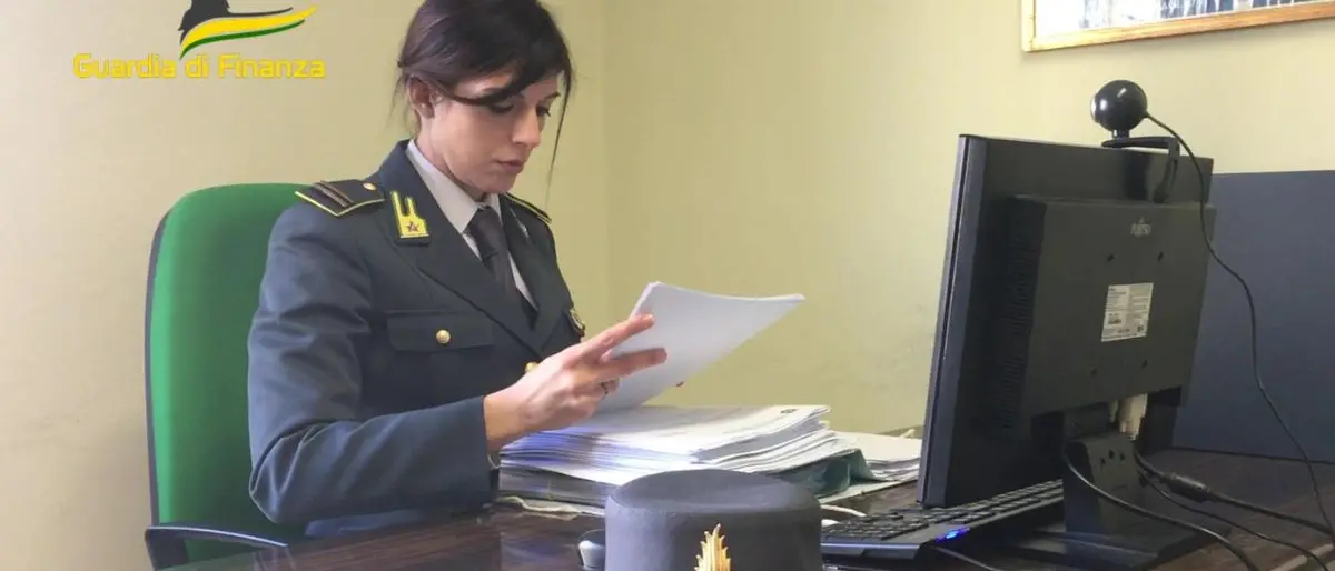 Bonus locazione anche un deceduto: è successo a Napoli. Maxi-sequestro della Finanza