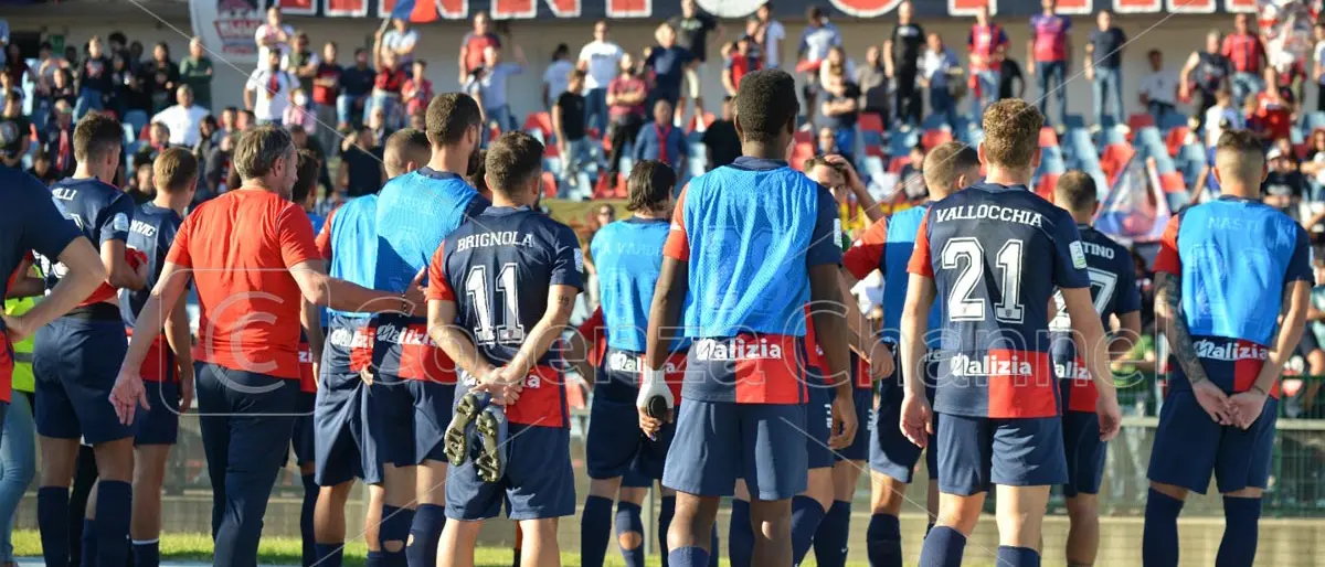 Servi della gleba (a testa alta)